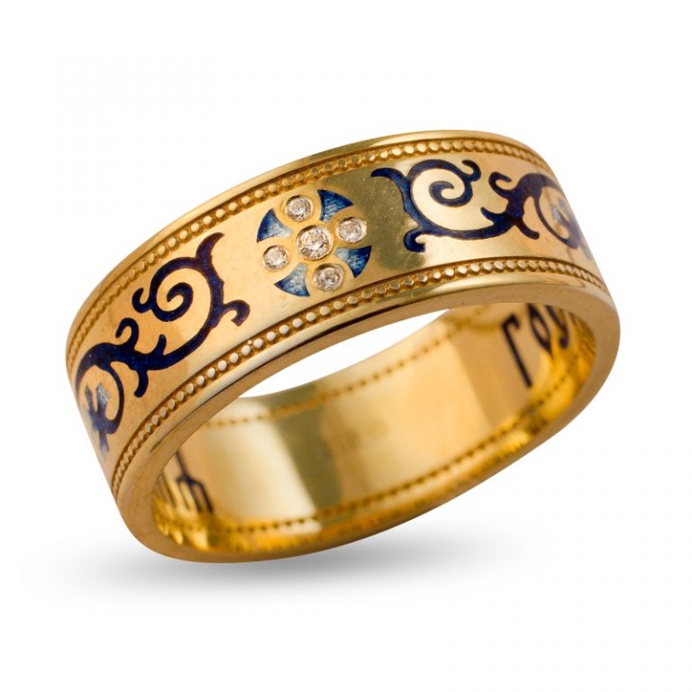 Золотое кольцо 30. Мужское обручальное кольцо. Мужские кольца позолоченные. Мужское кольцо с эмалью. Кольцо мужское золото.